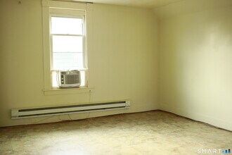 175 Chestnut Ave in Waterbury, CT - Building Photo - Building Photo