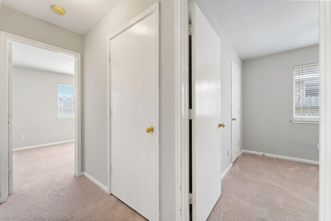 2530 Fox River Ln in Spring, TX - Building Photo