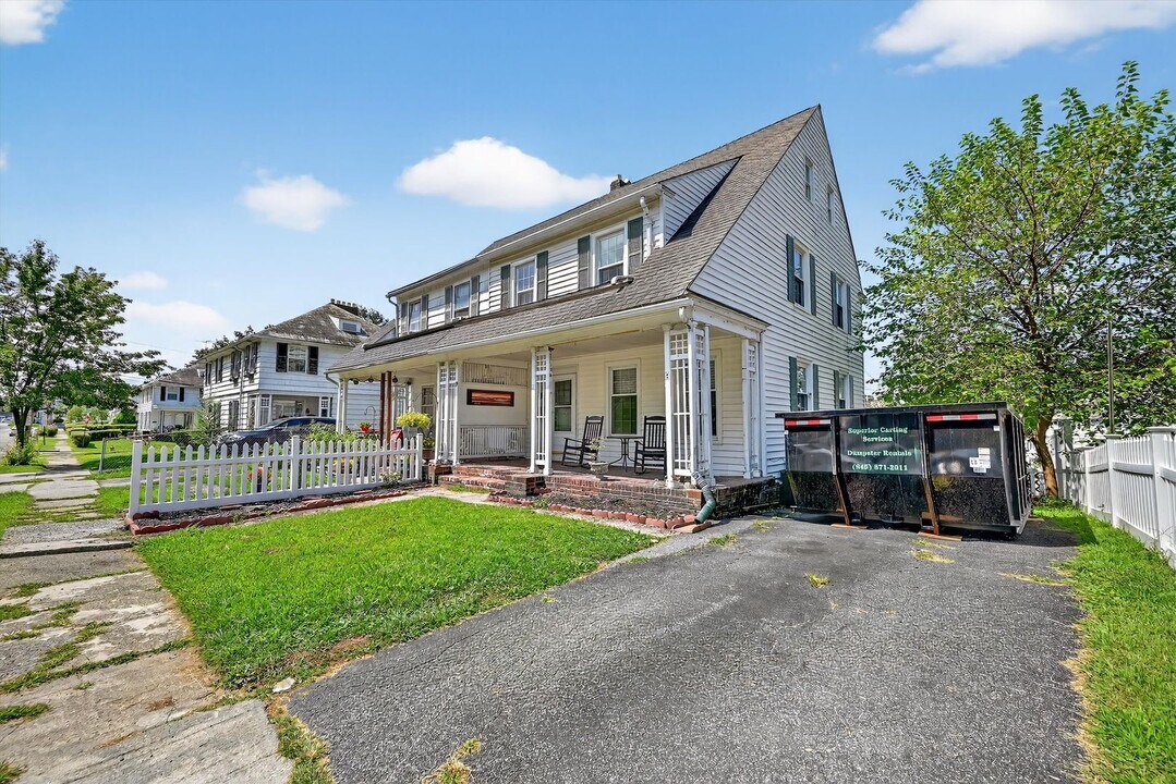 19 Farrell St in Newburgh, NY - Building Photo