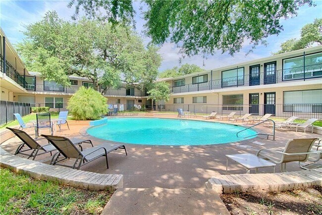 1210 Windsor Rd-Unit -224 in Austin, TX - Building Photo - Building Photo