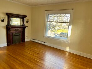 2247 Main St-Unit -2 So. in Glastonbury, CT - Building Photo - Building Photo