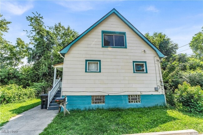 property at 3571 W 69th St