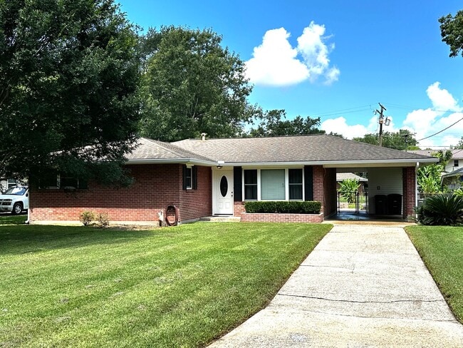 property at 245 Highland Park Dr