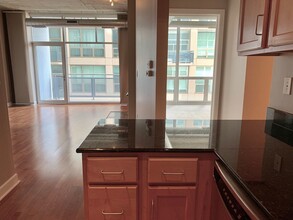 1305 S Michigan Ave, Unit 1809 in Chicago, IL - Building Photo - Building Photo