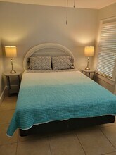 1209 Pearl St, Unit Downstairs in Key West, FL - Building Photo - Building Photo