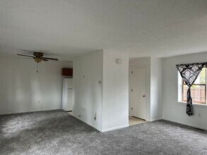 95 Elm St in West Haven, CT - Building Photo - Building Photo