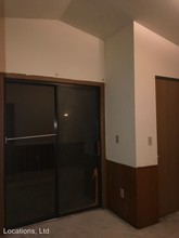 1522 Indianola Ave in Columbus, OH - Building Photo - Building Photo