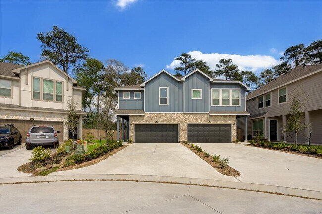609 Royal Arch Dr in Conroe, TX - Building Photo - Building Photo