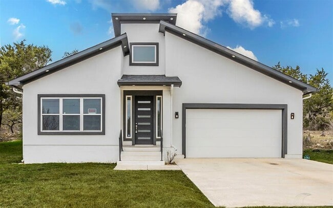 property at 2718 Leslie Ln