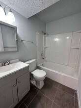 5102 Middlecoff Dr in Corpus Christi, TX - Building Photo - Building Photo