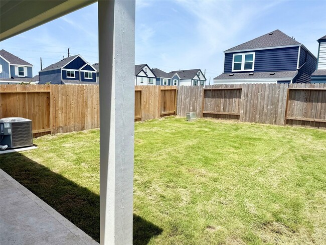 property at 2911 Needham Gdn Ln