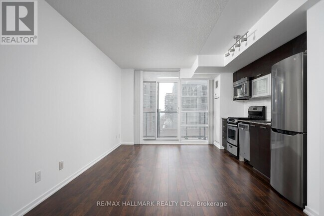 68-768 Abell St in Toronto, ON - Building Photo - Building Photo