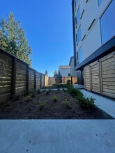 Lake City Lofts in Seattle, WA - Building Photo - Building Photo