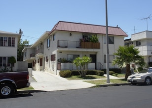 237 S Serrano Ave in Los Angeles, CA - Building Photo - Building Photo