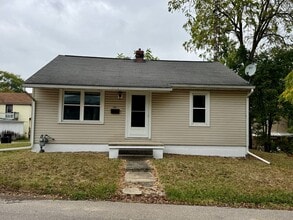 128 Diamond St in Ashland, OH - Building Photo - Building Photo