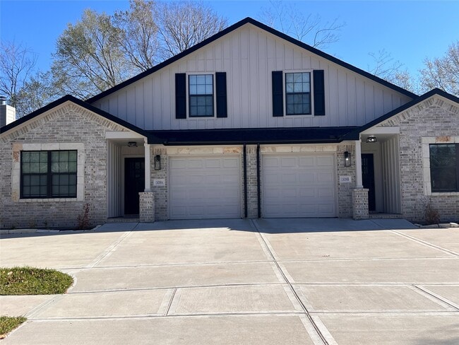 property at 13018 Walden Rd