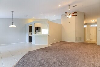 4537 Steel Dust Ln in Lutz, FL - Building Photo - Building Photo