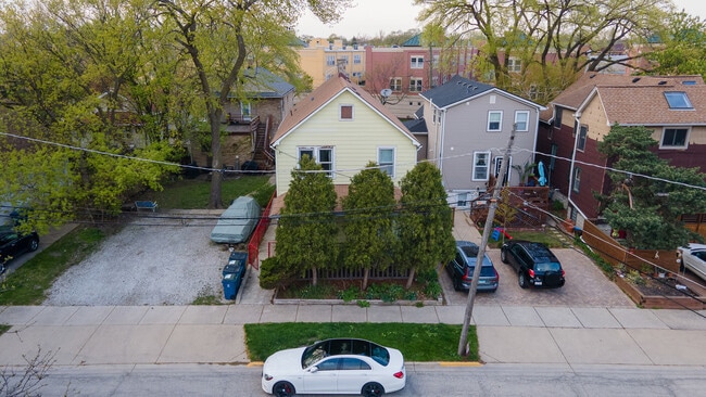 property at 7517 Franklin St