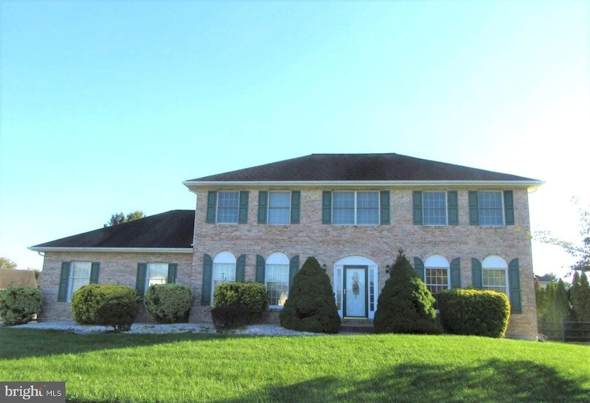 138 Megan Dr in Bear, DE - Building Photo