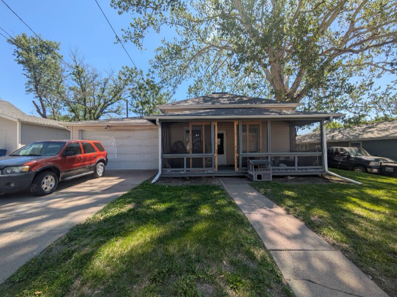 601 S 6th St in Plattsmouth, NE - Building Photo