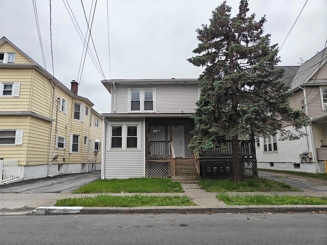 property at 372 Mansion St
