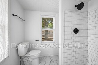 405 N Walnut St in Pittsburg, KS - Building Photo - Building Photo