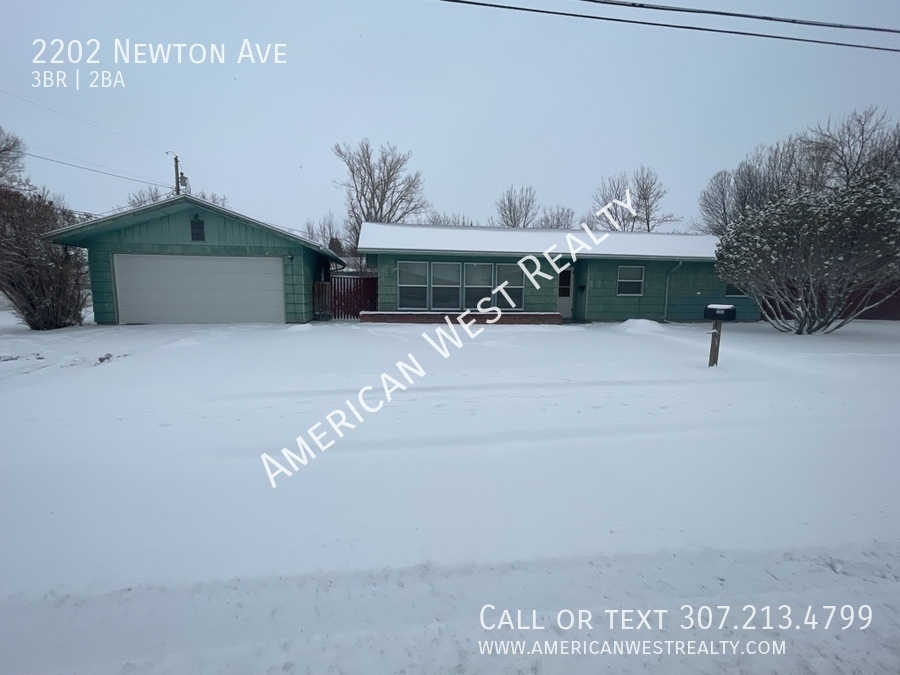 2202 Newton Ln in Cody, WY - Building Photo