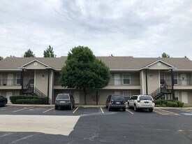 1770 N Gregg Ave, Unit 2 in Fayetteville, AR - Building Photo