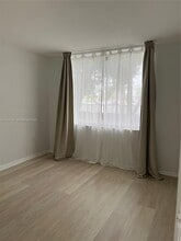 1740 NW N River Dr in Miami, FL - Building Photo - Building Photo