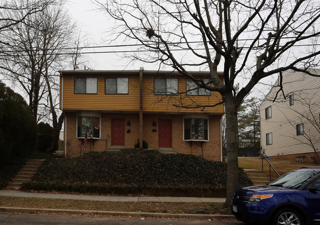 7416 9th St NW in Washington, DC - Foto de edificio - Building Photo