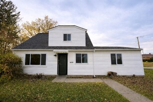 4300 E 175th St in Cleveland, OH - Building Photo