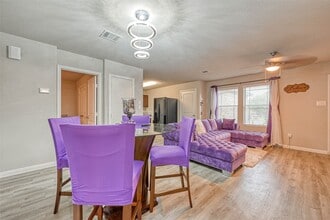 9722 Cargill St in Houston, TX - Building Photo - Building Photo