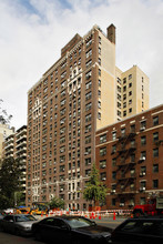 127-131 W 96th St in New York, NY - Building Photo - Building Photo