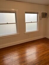 504 N Heliotrope Dr, Unit 504 N heliotrope in Los Angeles, CA - Building Photo - Building Photo