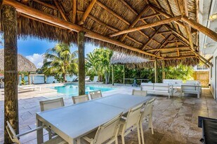 621 86th St in Miami Beach, FL - Building Photo