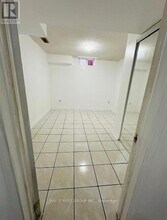 80 Castlehill Rd in Brampton, ON - Building Photo - Building Photo