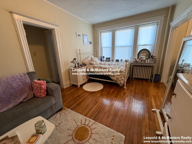 255 Kelton St, Unit kelton street in Boston, MA - Foto de edificio - Building Photo