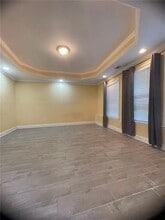 6374 Mimosa Cir in Tucker, GA - Foto de edificio - Building Photo