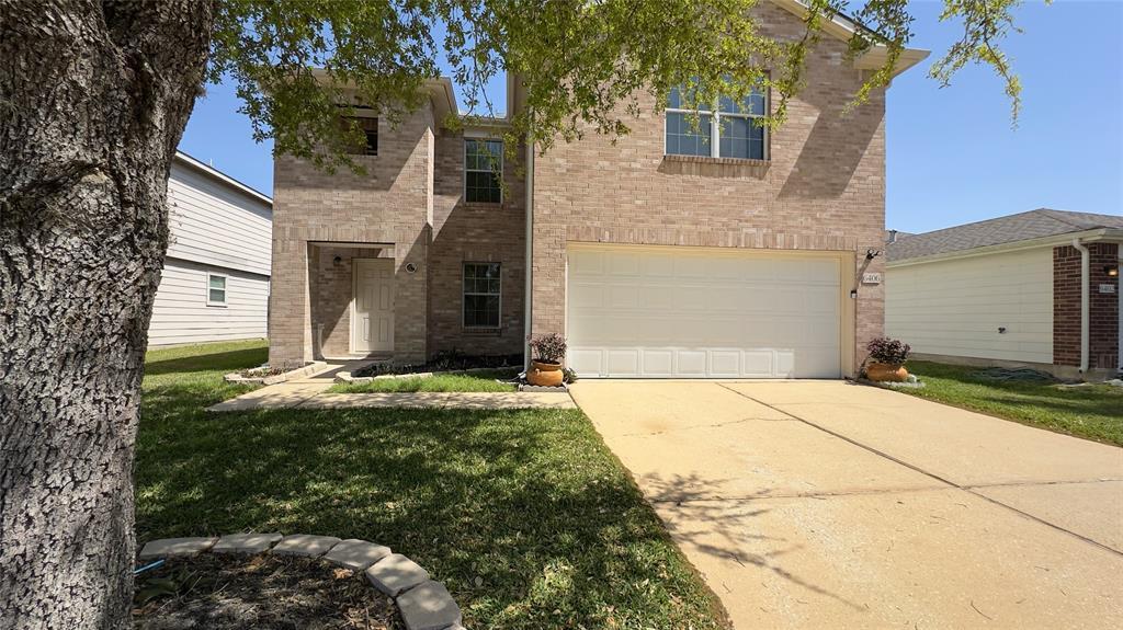 6406 Warfield Ln in Houston, TX - Building Photo