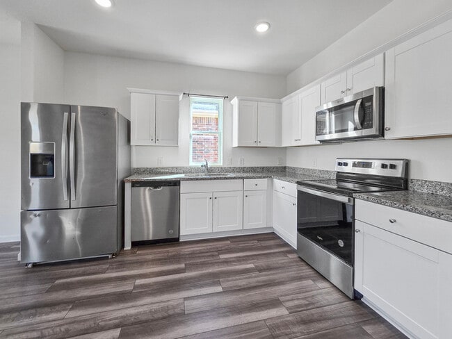 10317 Burnfoot Ln in Crowley, TX - Building Photo - Building Photo