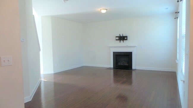 523 Applecross Dr in Mebane, NC - Building Photo - Building Photo