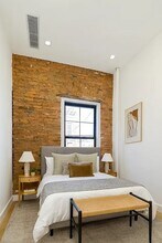 7 Rivington St in New York, NY - Building Photo - Building Photo