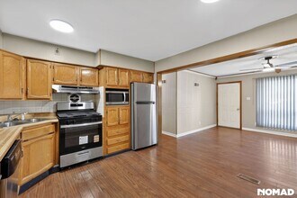 1550 Moellering Dr in Florissant, MO - Building Photo - Building Photo