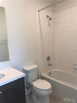 19042 Martino Ct in Santa Clarita, CA - Building Photo - Building Photo