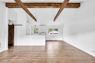 360 Poplar St in Crystal Lake, IL - Building Photo - Building Photo