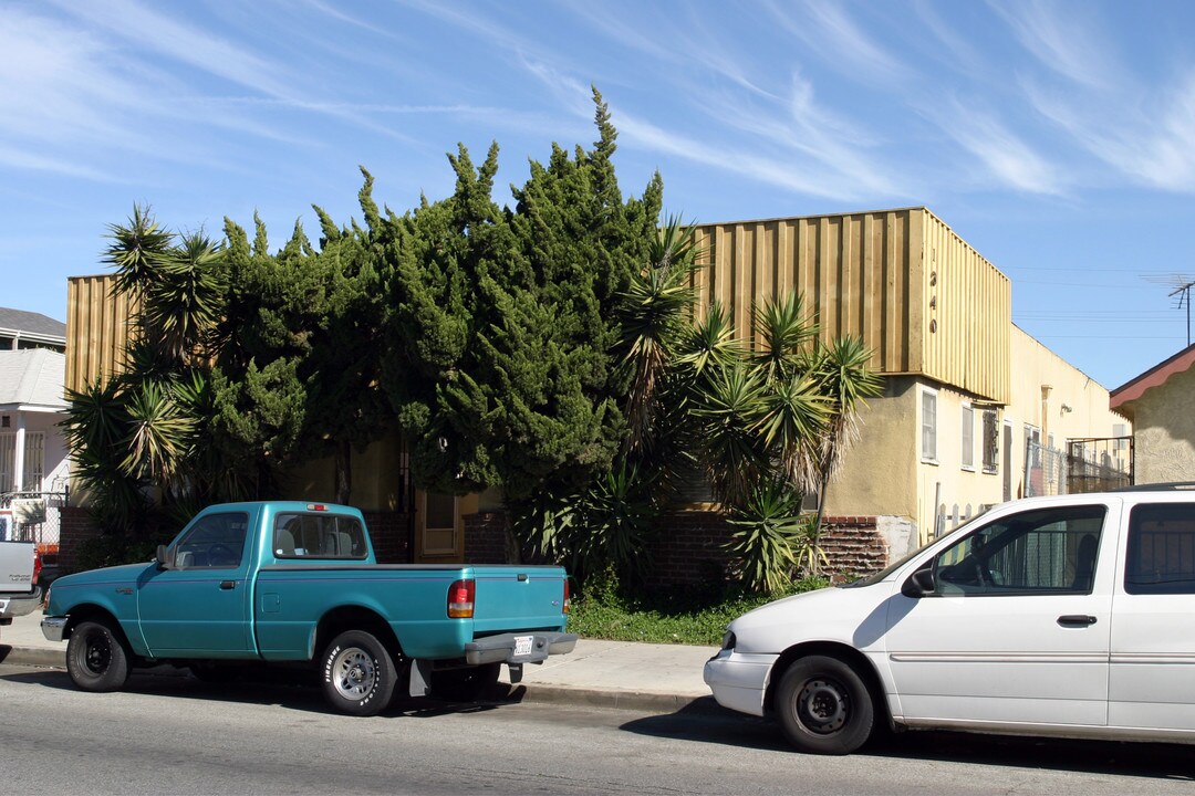 1340 Junipero Ave in Long Beach, CA - Building Photo