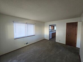 3405 S Oxford Ave, Unit 3405 Oxford Ave in Independence, MO - Building Photo - Building Photo