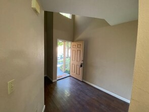 3650 Tuscany Pl in Turlock, CA - Building Photo - Building Photo
