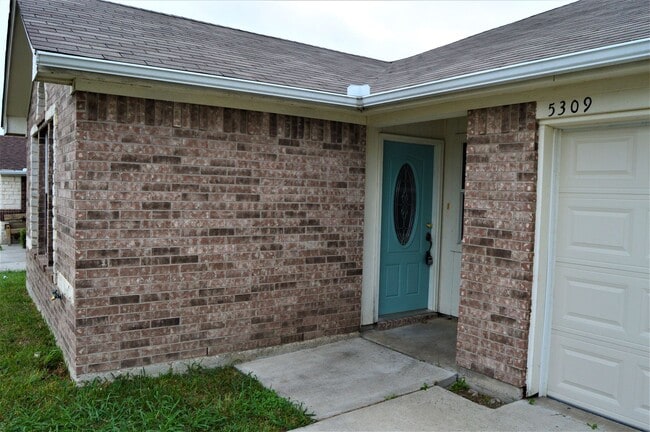 5309 Joshua Ct in Fort Worth, TX - Building Photo - Building Photo