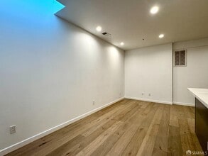 417 Accacia St in Daly City, CA - Building Photo - Building Photo